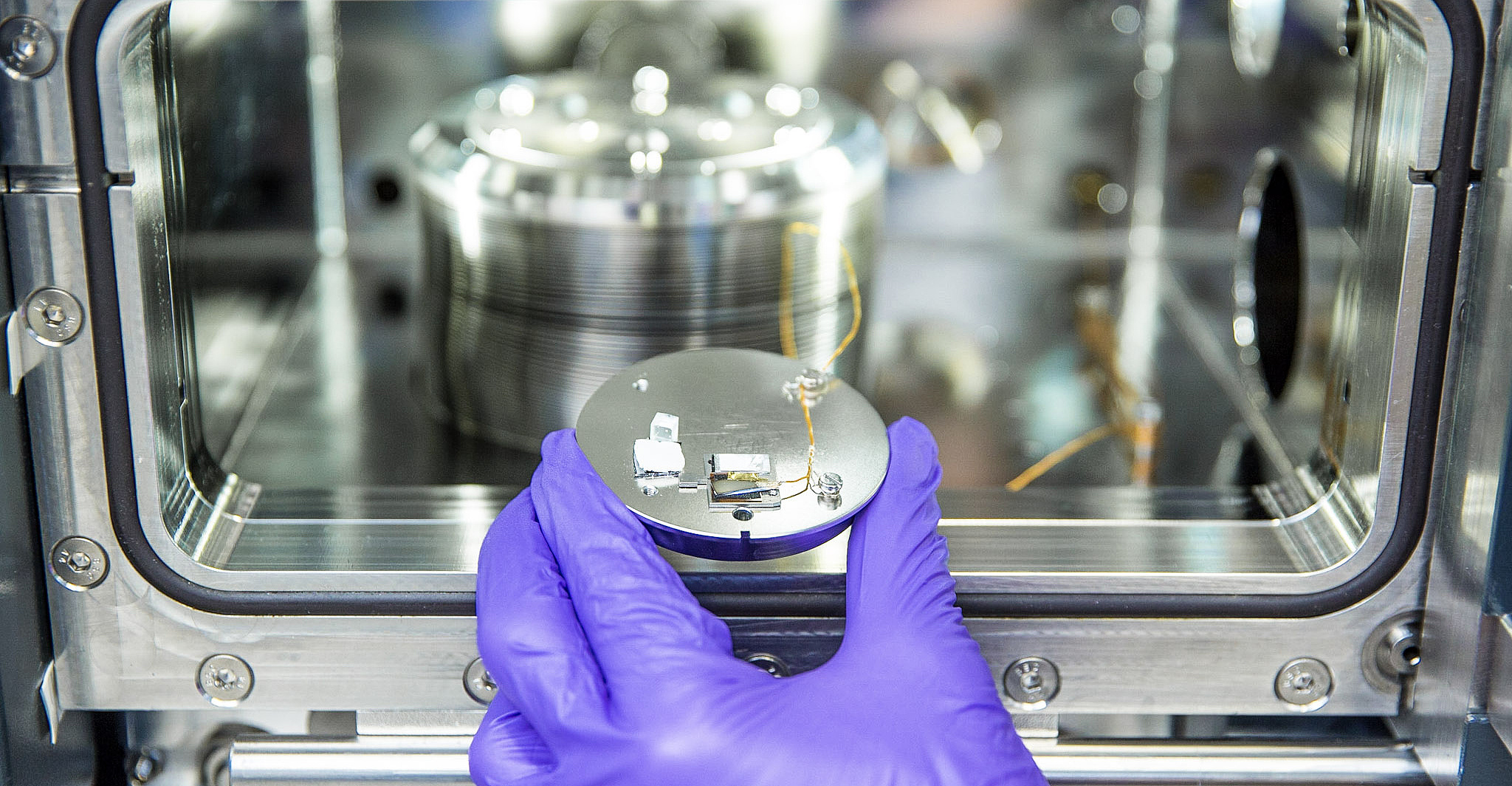 Mikrotechnologie, Labor